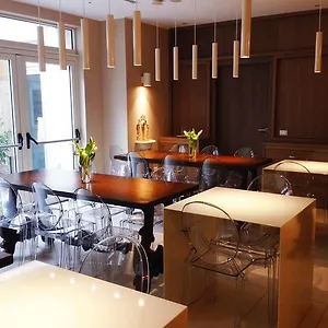 Отель La Castellana Loft, Бергамо
